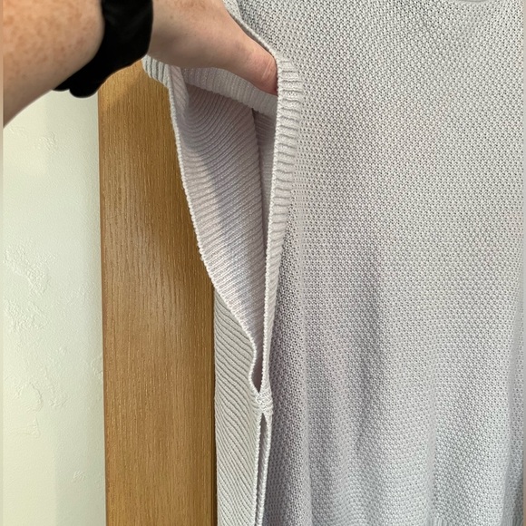 Loft Poncho Sweater - One size Fits All - Picture 5 of 13